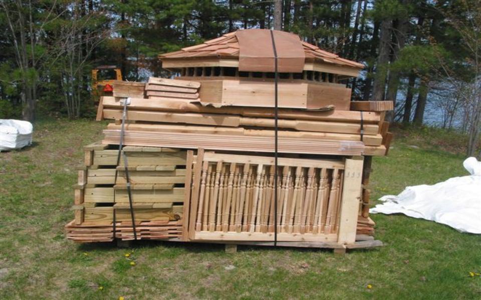 outdoor wooden octagon deck gazebo build in Muskoka