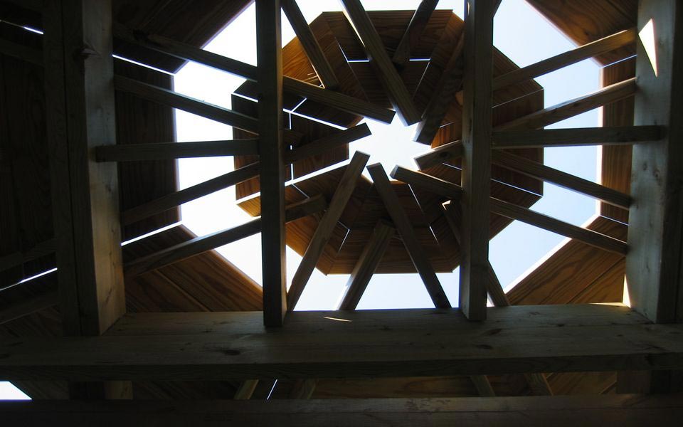 outdoor wooden octagon deck gazebo build in Oshawa